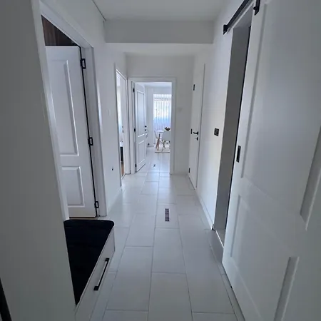 Urban Apartman